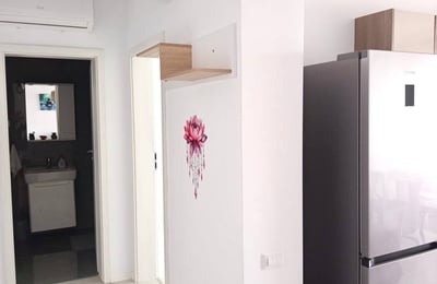 Аренда комфортной 2-комнатной квартиры с балконом, 6-й сектор, Бухарест, Румыния